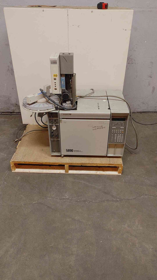 Hewlett Packard Series 2 5890 Gas Chromatograph (108723)