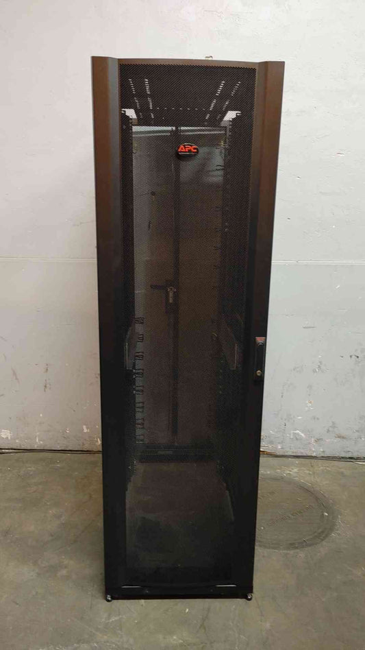 42U APC Fully Enclosed Rolling Server Rack AR3300 (108763)