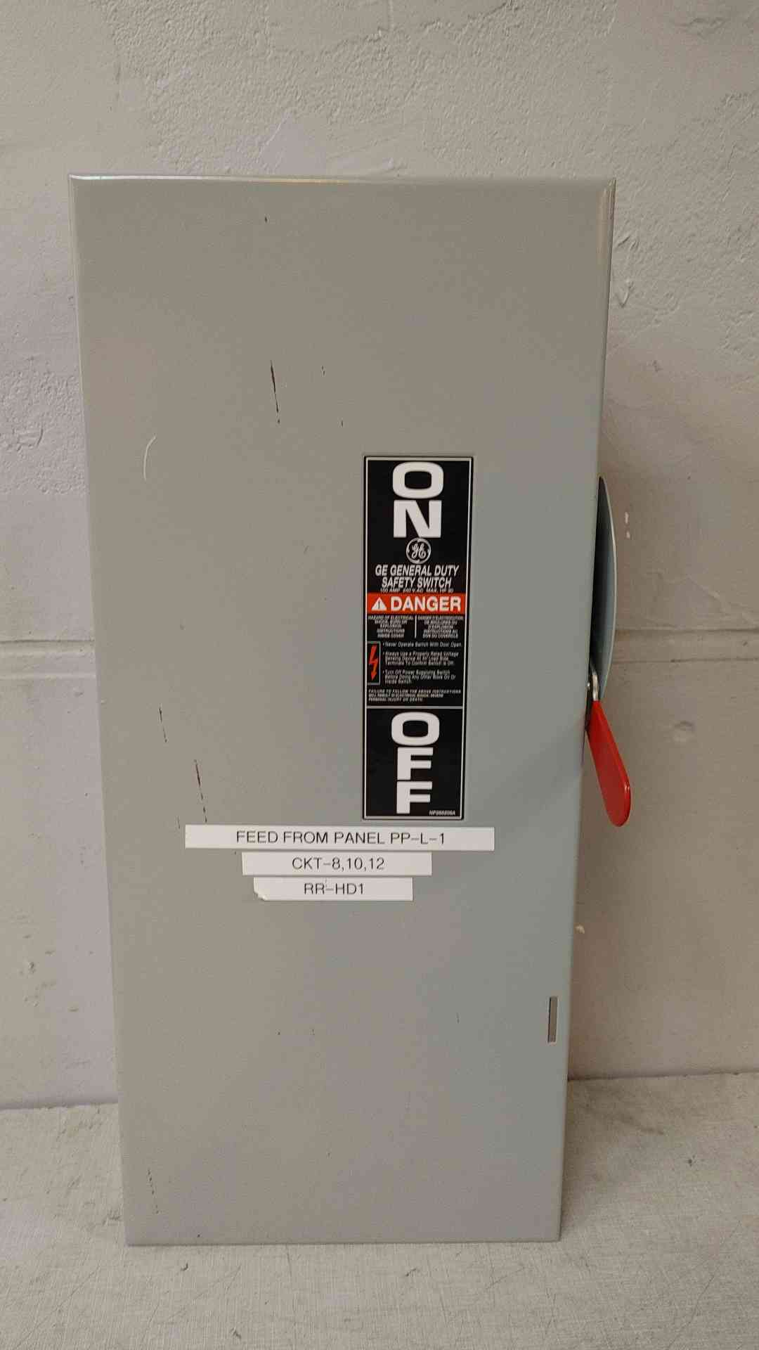 General Electric Safety Switch 100A 240VAC 250VDC TGN3323