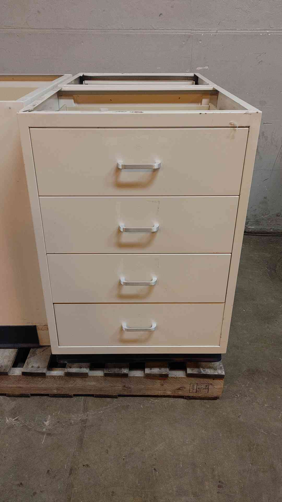 2' Duralab Casework Drawers Only (109169)