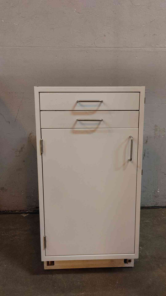 18" Jamestown Mixed Casework (109224)
