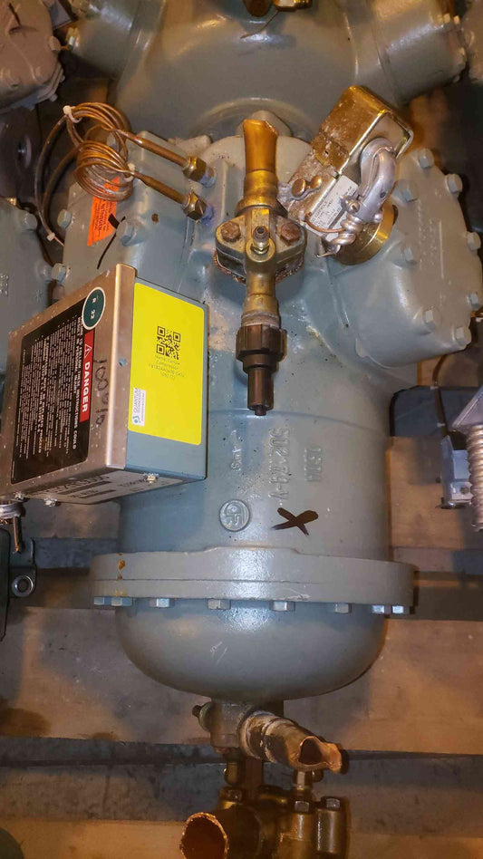 Carlyle Compressor F8182AA3600 6.5 HP, 460V, 3-phase, 60Hz semi-hermetic reciprocating compressor 2 Mast (SKU: 109217)