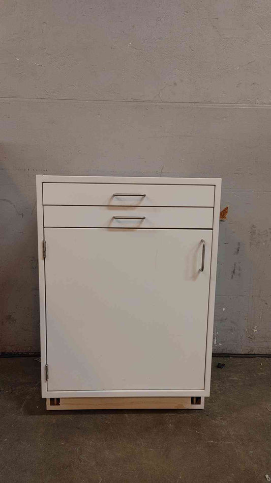 2' Jamestown Mixed Casework (109226)