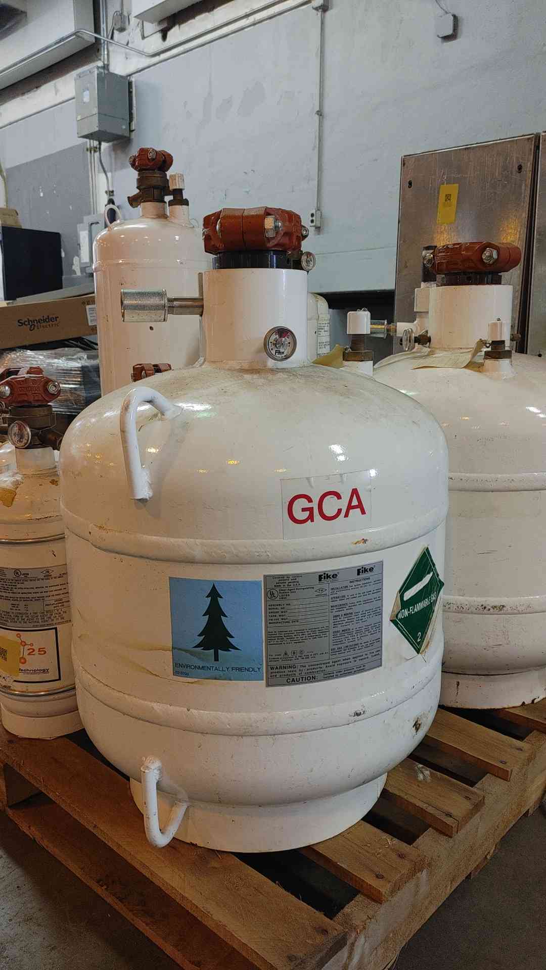 Fike 130 LBS Clean Agent Fire Suppression Cylinder FM-200 (109256 ...