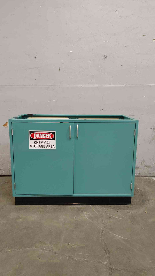 4' Kewaunee Sink Base Casework (109311)