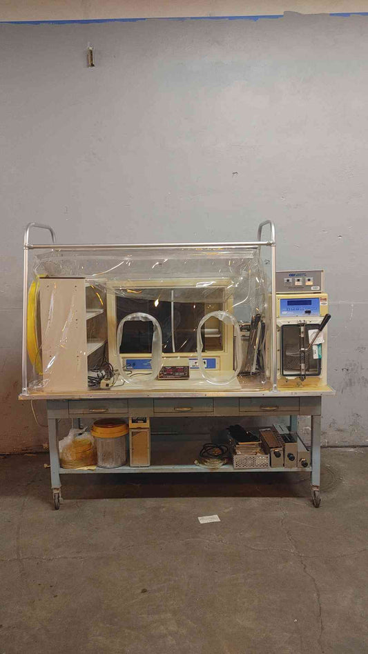 Coy Laboratory Products Anaerobic Chamber Glove Box (109342)