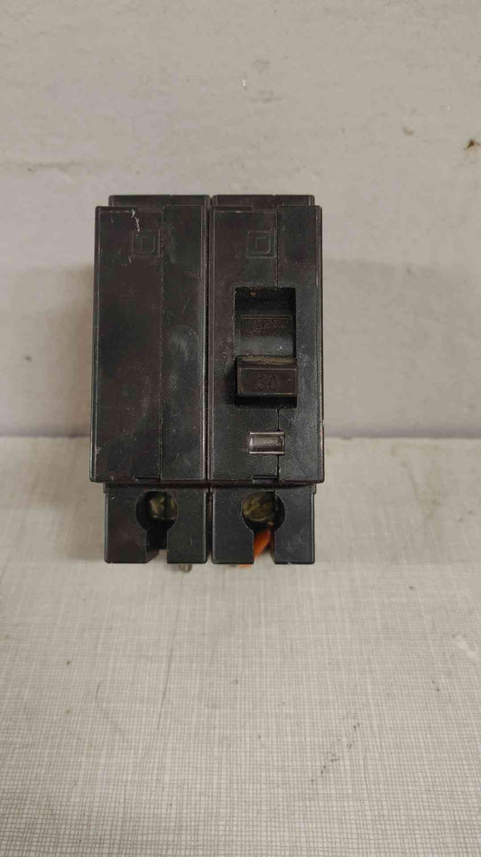 Square D EH24030 30 Amp 2 Pole Circuit Breaker *Pickup Only*