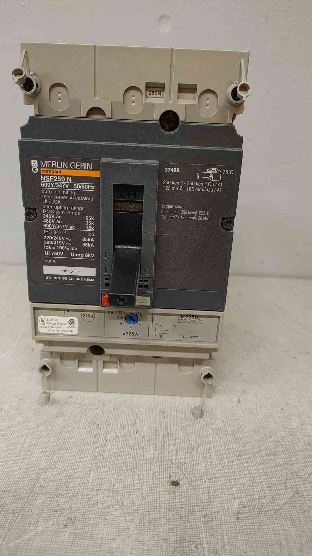 Merlin Gerin NSF250 N 225A 3 Pole Circuit Breaker