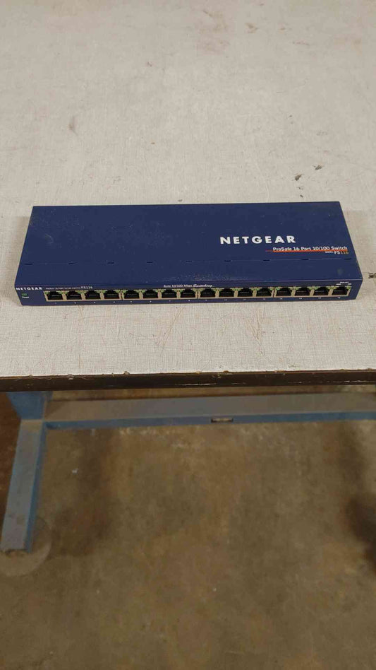 NETGEAR Prosafe 16-Port 10/100 Switch FS116 (SKU: 109990)