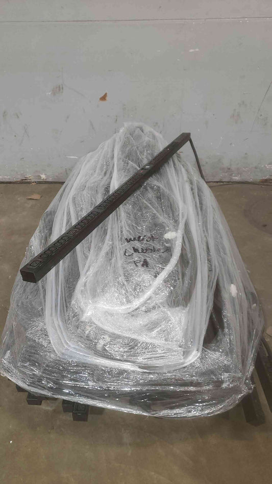 APC 42 Port 120/208 16A PDU Strip AP7894 (SKU: 110565)