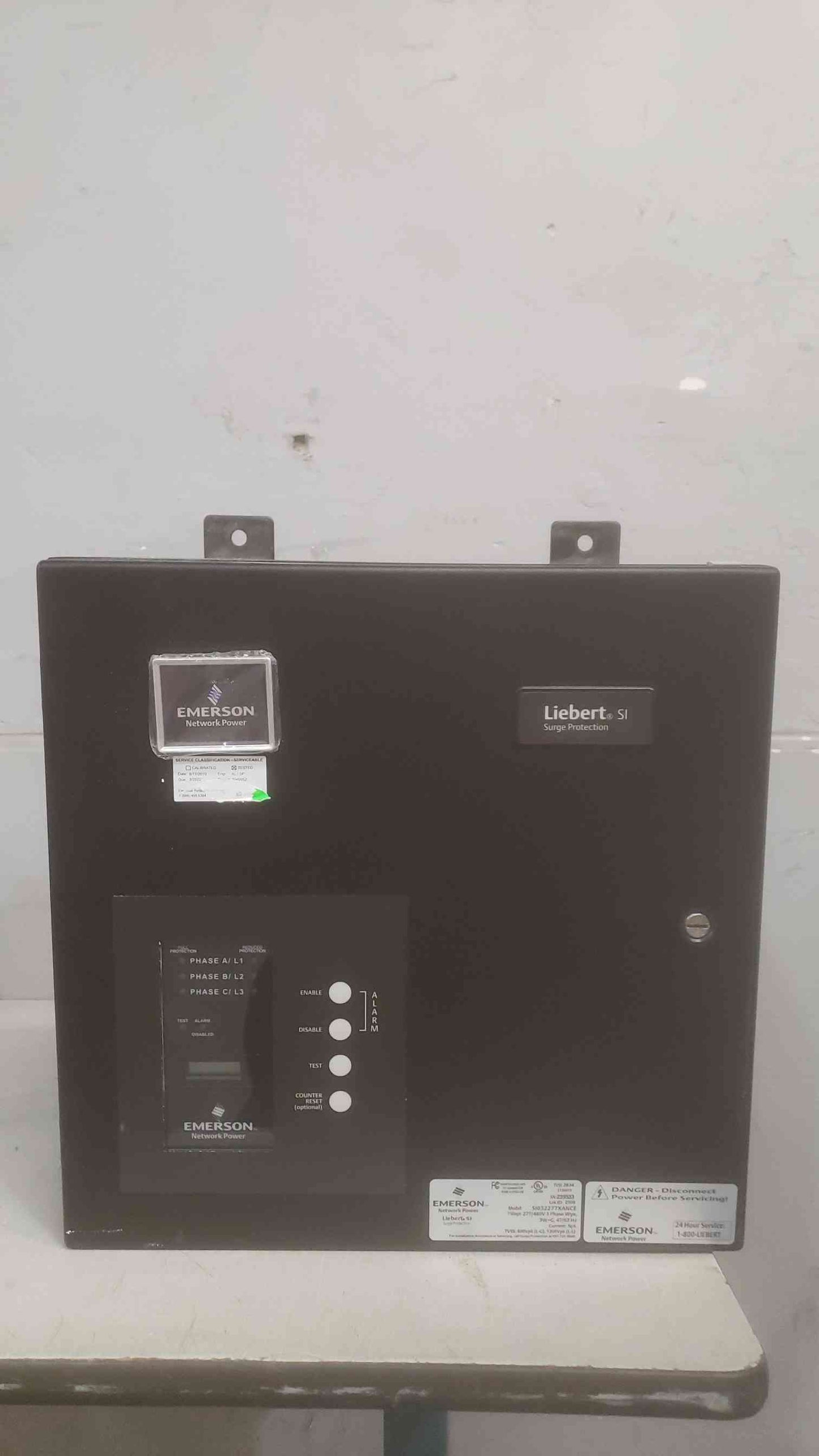 Liebert 277/480V 3PH 3W 47/63Hz Surge Protector S1032277XANCE