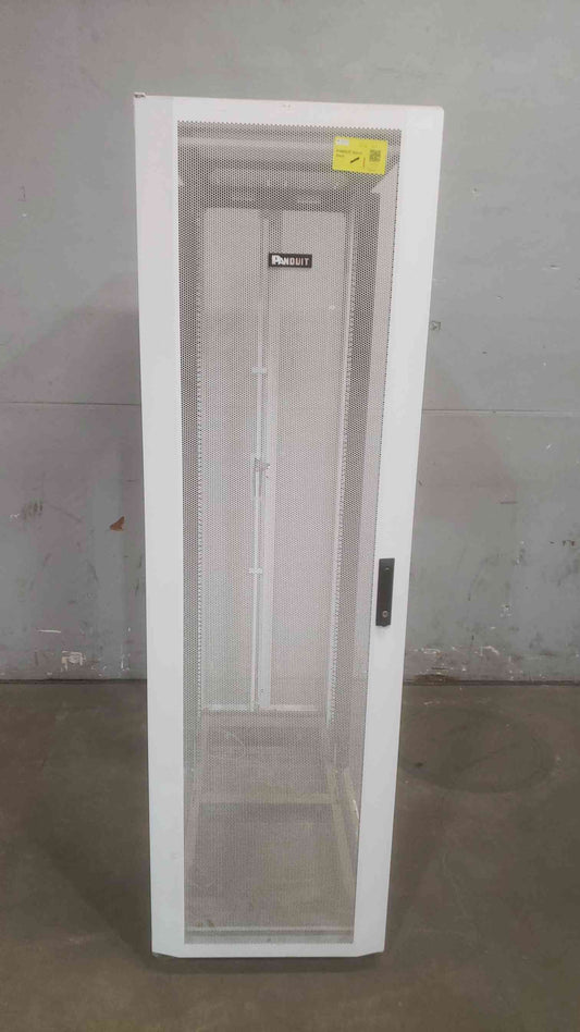 42U White Fully Enclosed PANDUIT Server Rack(S6LLST3345)