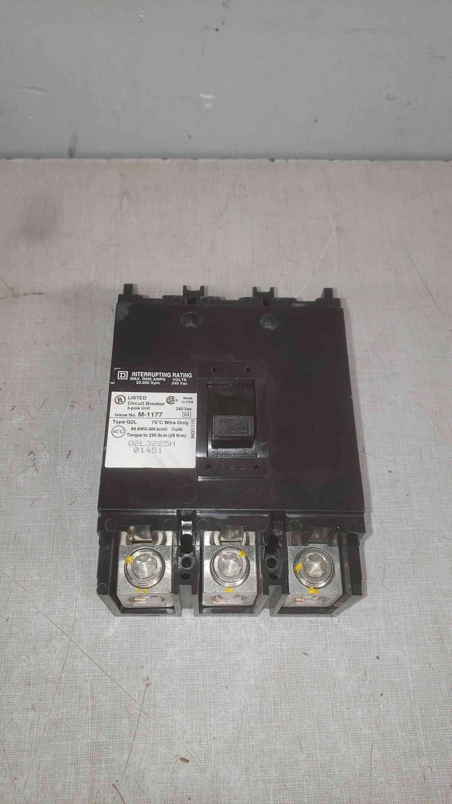 Square D 225A 3P 240VAC Breaker Q2L3225H (SKU: 111169)