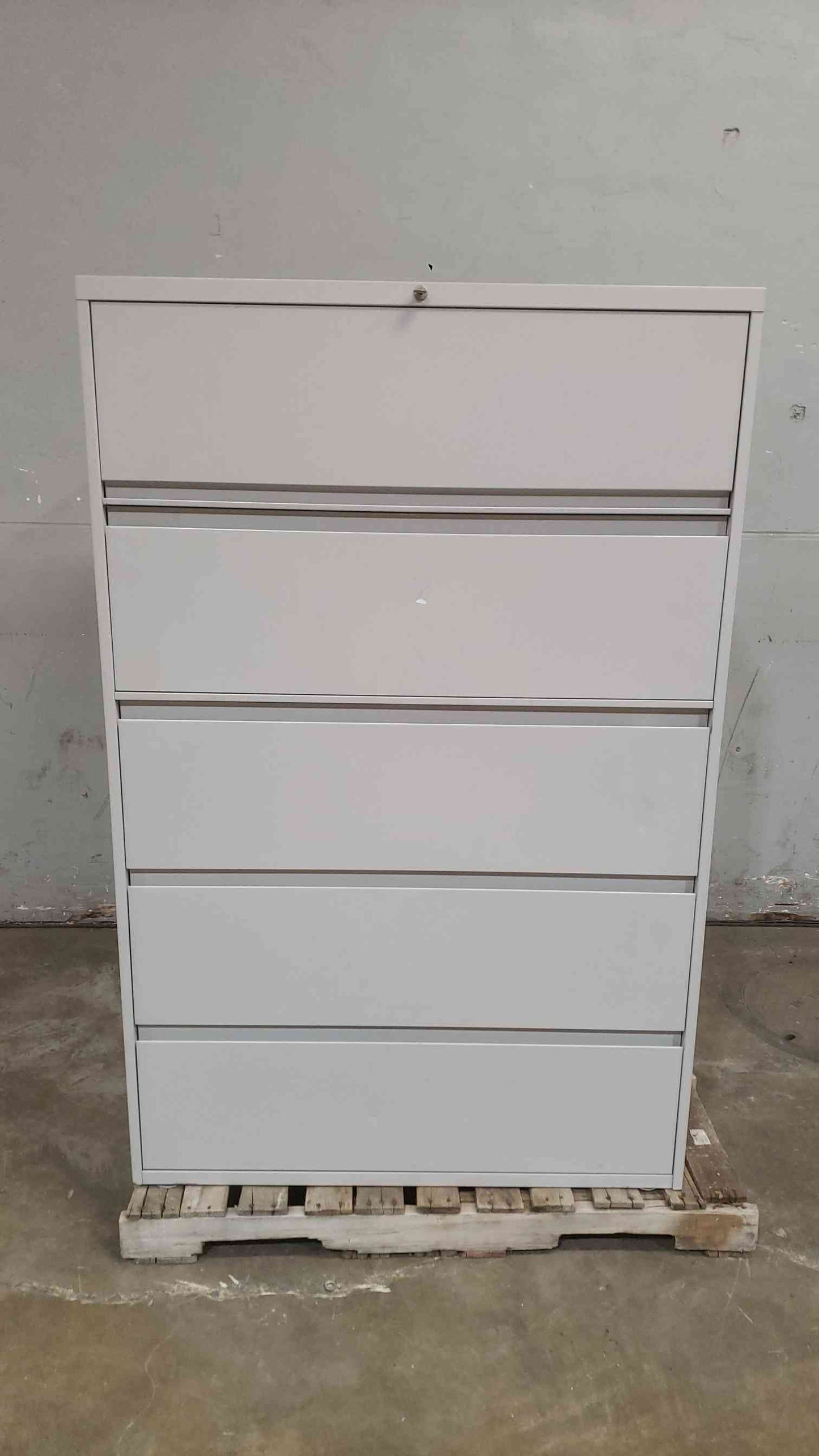 Steelcase 42" 5 Tier Filing Cabinet 942561RW (SKU: 111491)