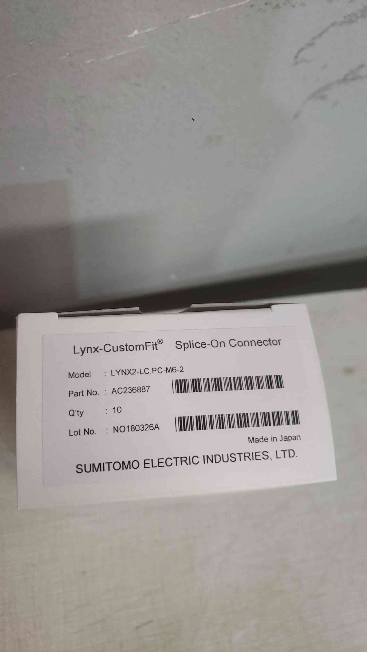 NEW Corning Box Of 10 Lynx-CustomFit Splice-On Connectors LYNX2-LC.PC-M6-2