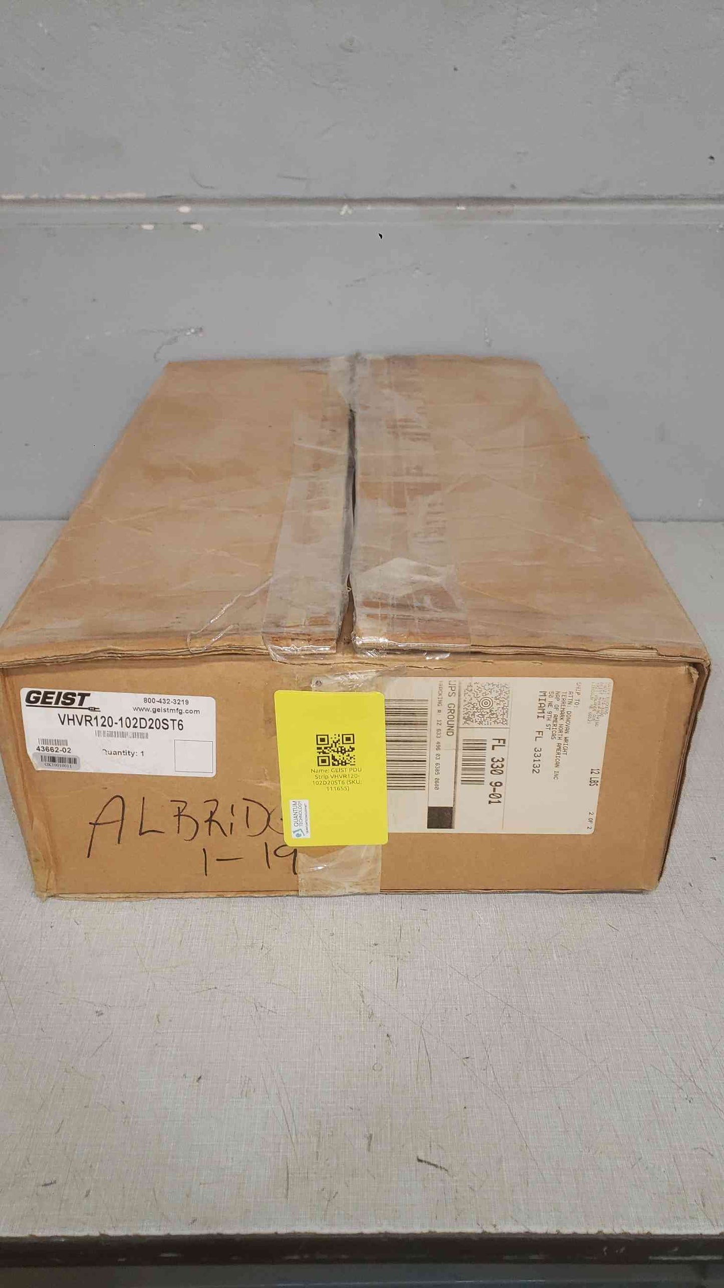 NEW GEIST PDU Strip VHVR120-102D20ST6 (SKU: 111655)