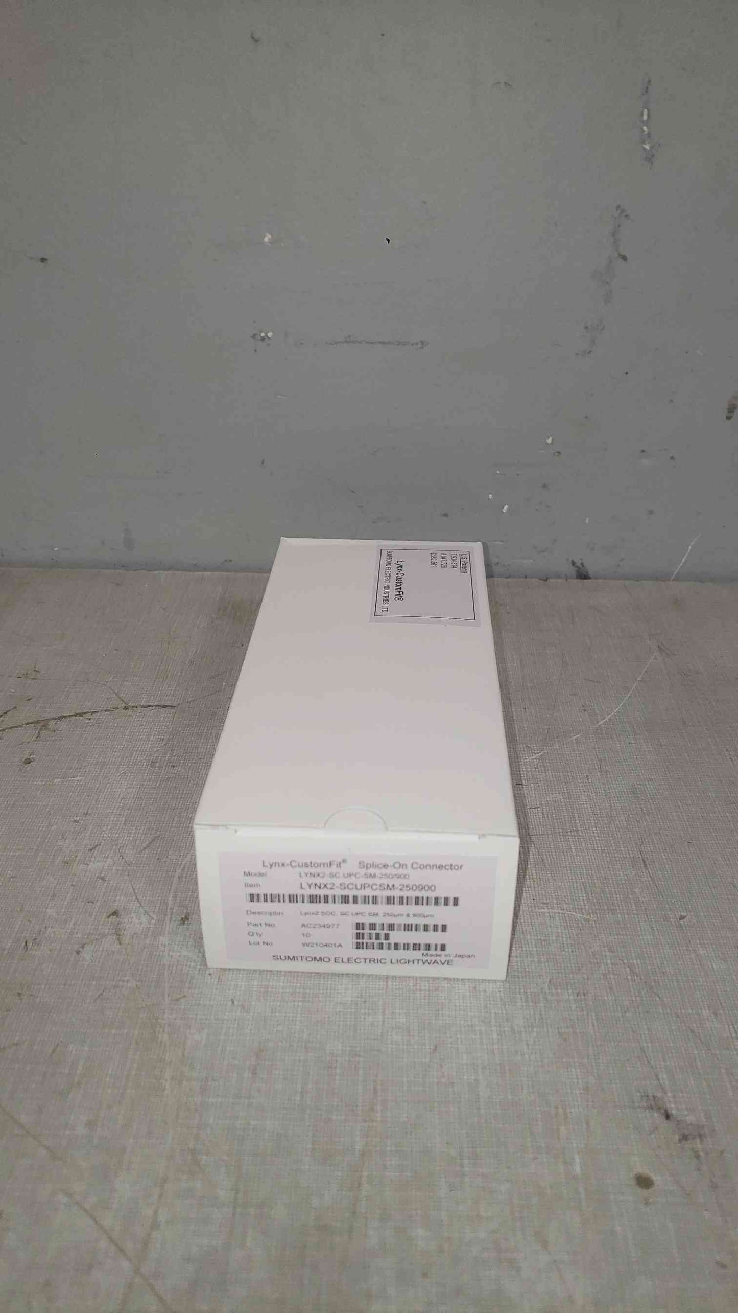 NEW Box Of 10 Sumitomo Electric Splice-On Connector LYNX2-SCUPCSM-250900 (SKU: 111678)