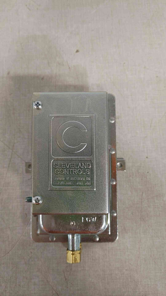 Cleveland Controls Air Pressure Sensing Switch W/ Adjustable ser Point Range AFS-222 (SKU: 111705)