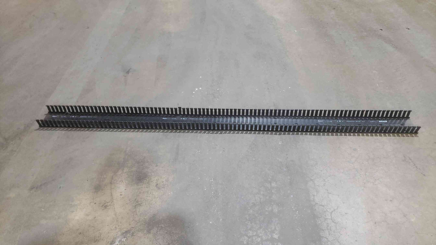 Panduit 6' Wide Slot Wiring Duct G4X2BL6 (SKU: 111721)