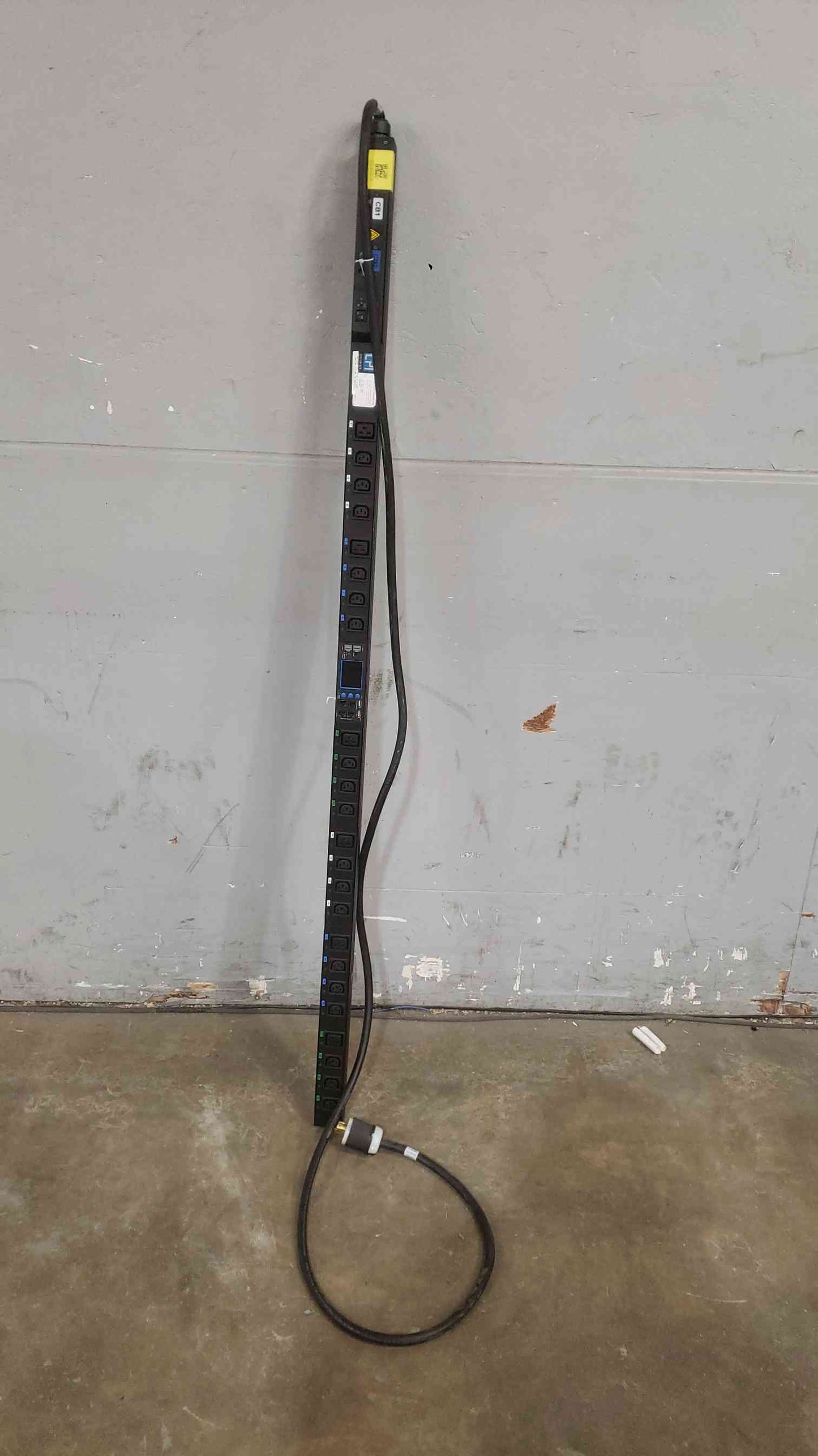 CPI 208V 18 Plug In PDU Strip P5-1L0C3 (SKU: 111847)