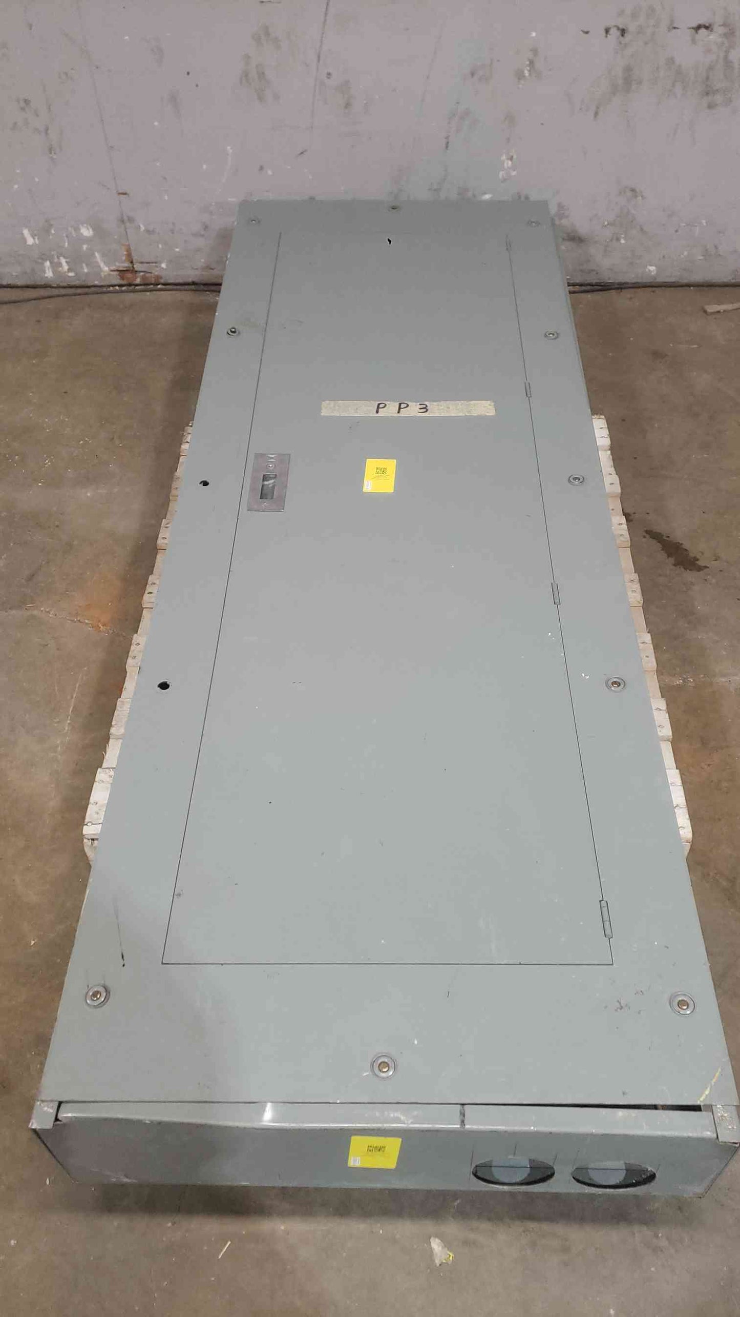 Square D 800A Series 4 I-Line Panelboard HCM 6892-8 480-600v Max V (SKU: 112154)