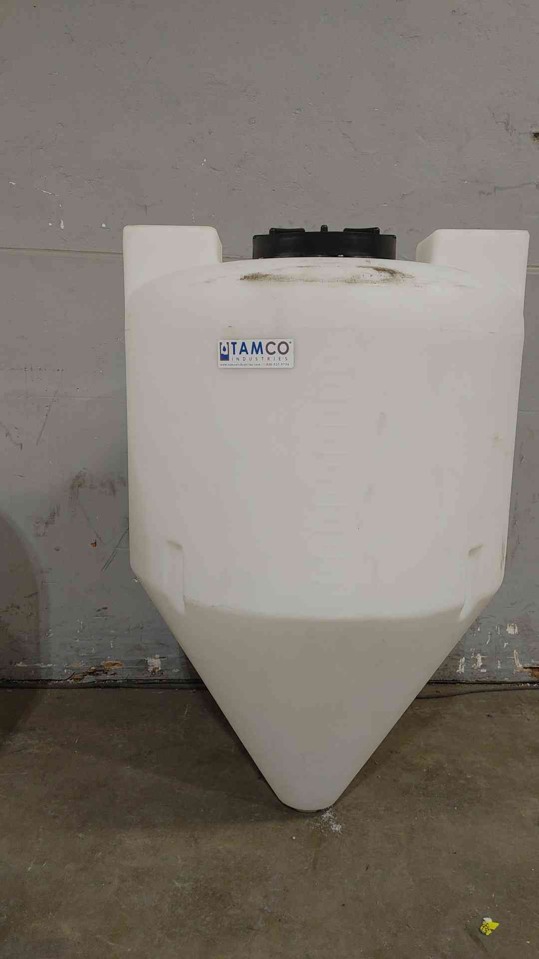 TAMCO 100 Litre Conical Tank(SKU: 112157)