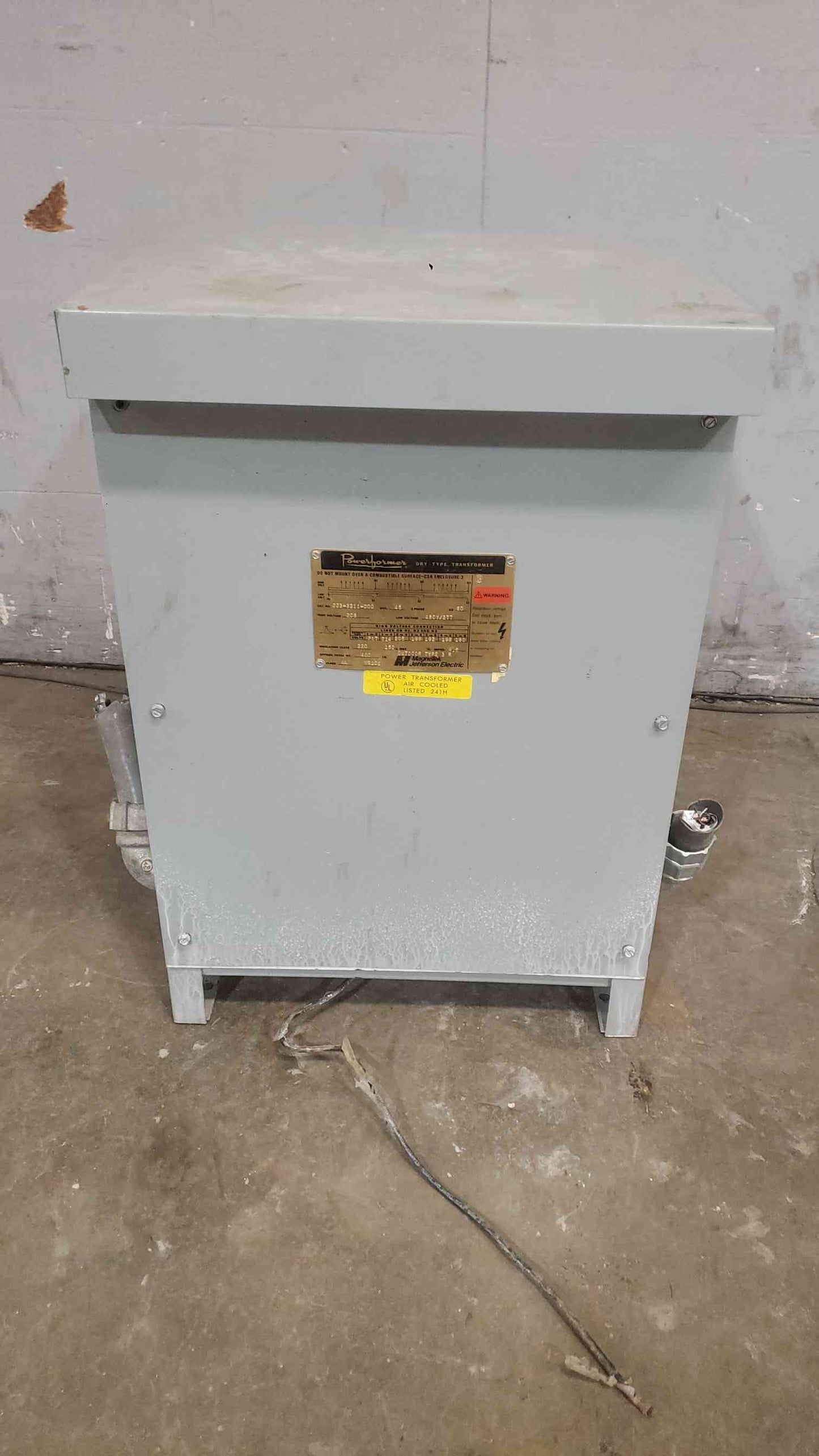 45KVA MagneTek 208v x 480Y/277v 3PH Class AA Step Up DryTransformer 223-3211-000 (SKU: 112177)