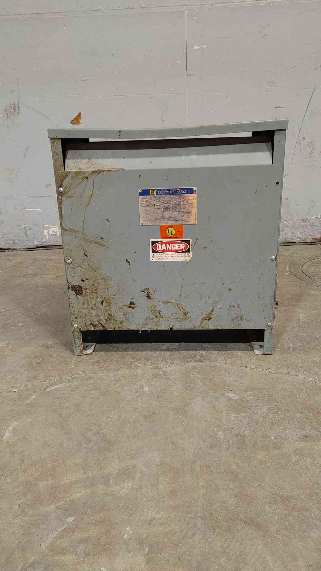 45KVA SQUARE D 480V x 208/120v 125A 3PH Insulated Transformer 45T3H (SKU: 112237)