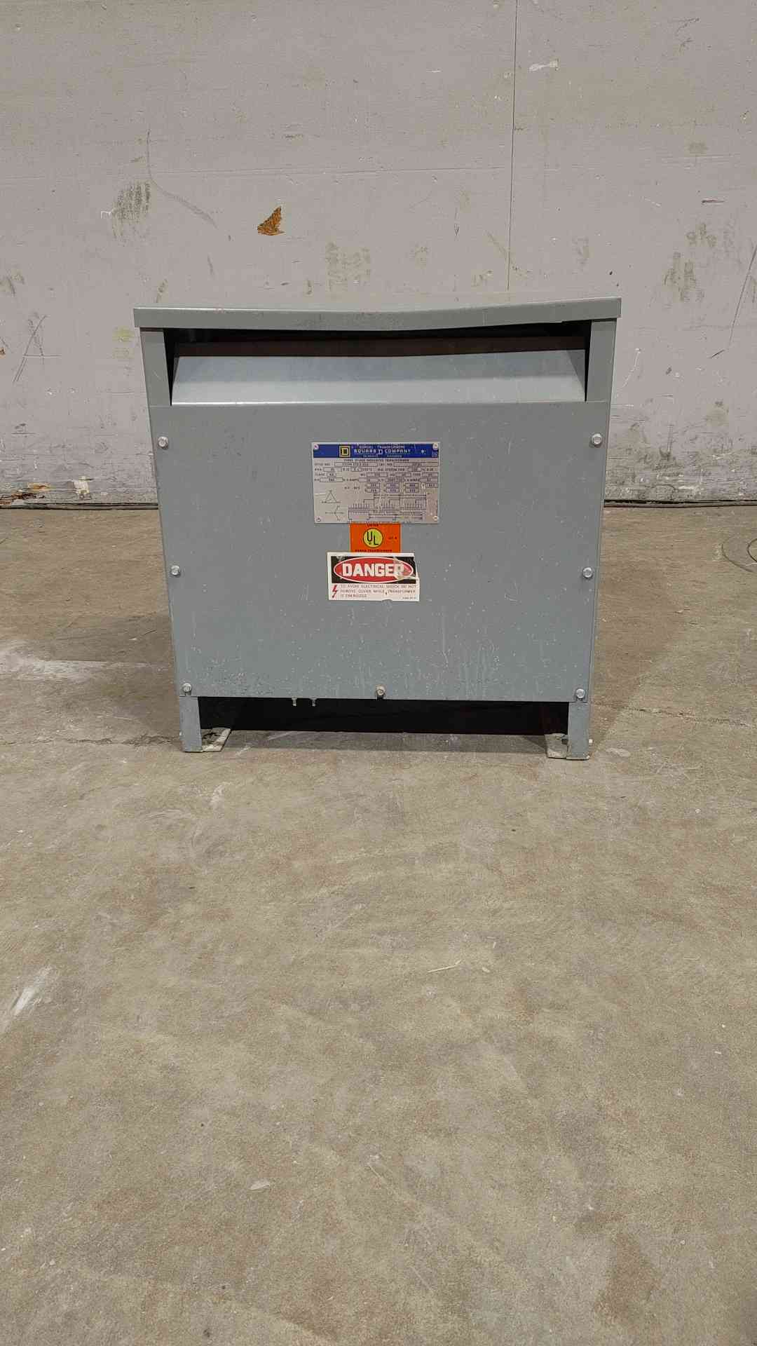 30KVA SQUARE D 480V x 208/120v 83A 3PH Insulated Transformer 30T3H (SKU: 112240)