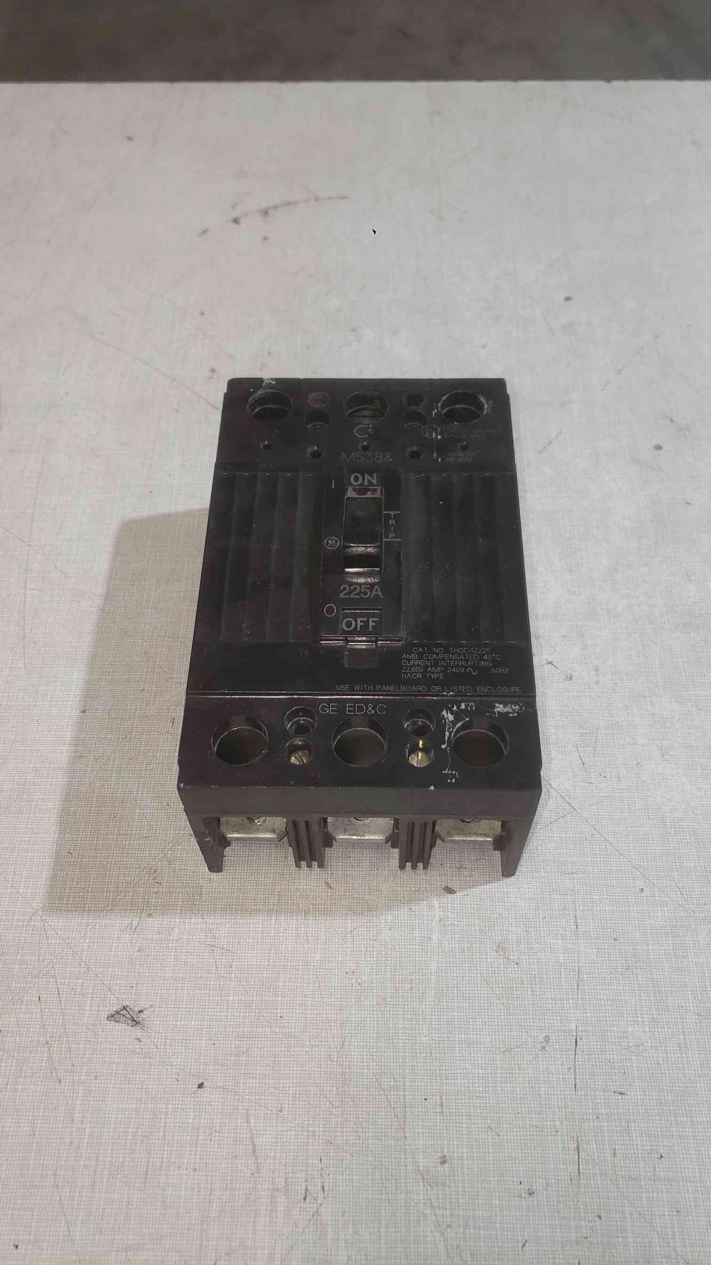 GE 225A 240V 3 Pole Breaker THQD32225 (SKU: 112247)