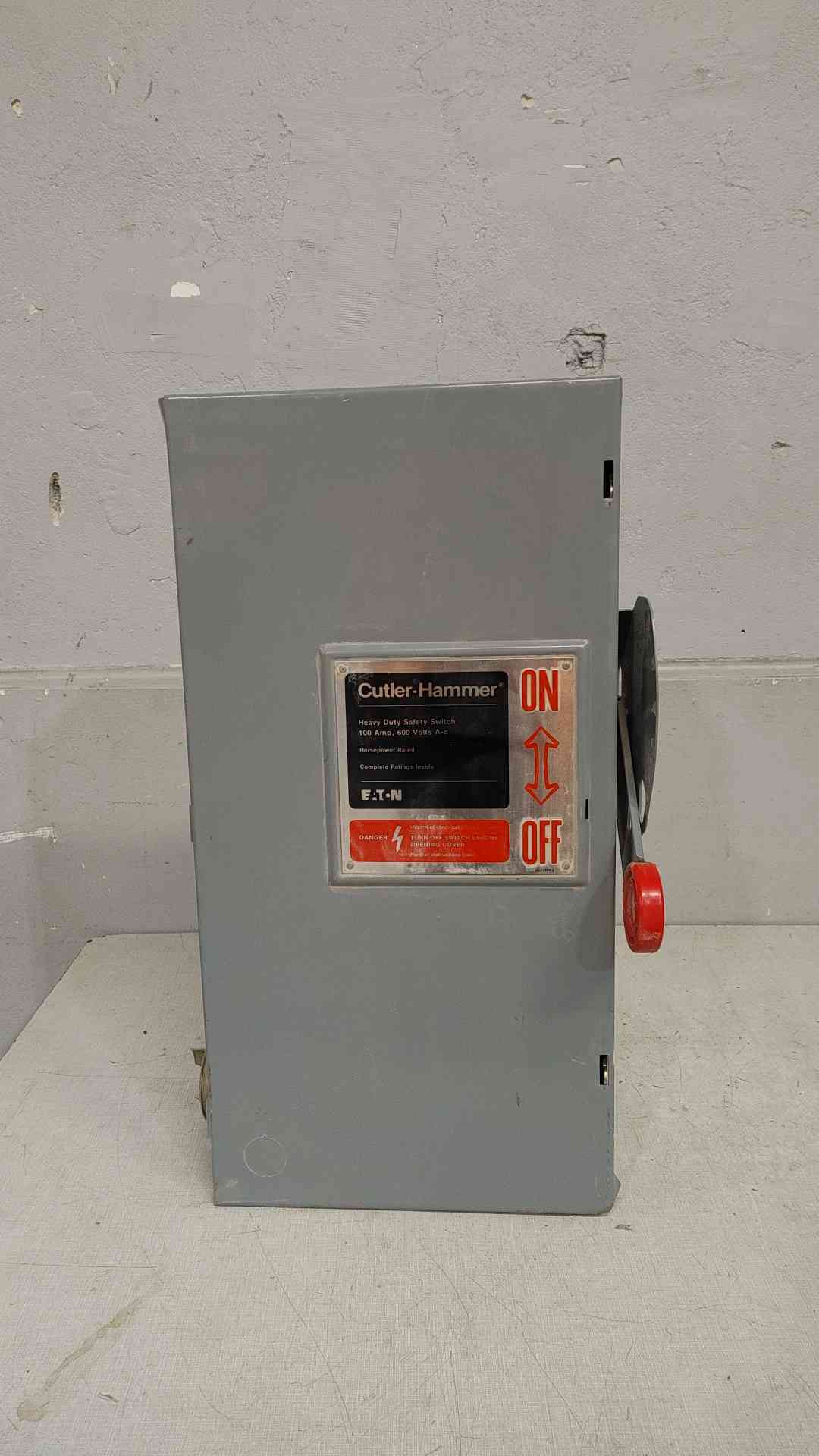 Cutler-Hammer 100A 600V Heavy Duty Safety Switch DH363UGK(SKU: 112287)
