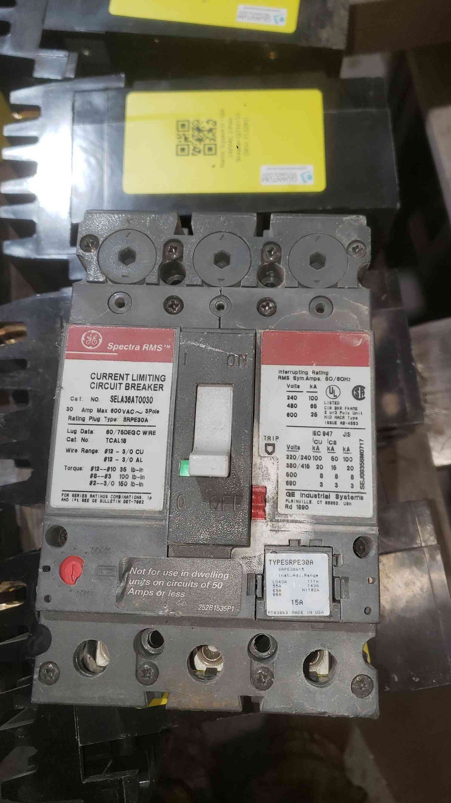 GE Spectra RMS 30A 600VAC 3 Pole Breaker SELA36AT0030(SKU: 112292)