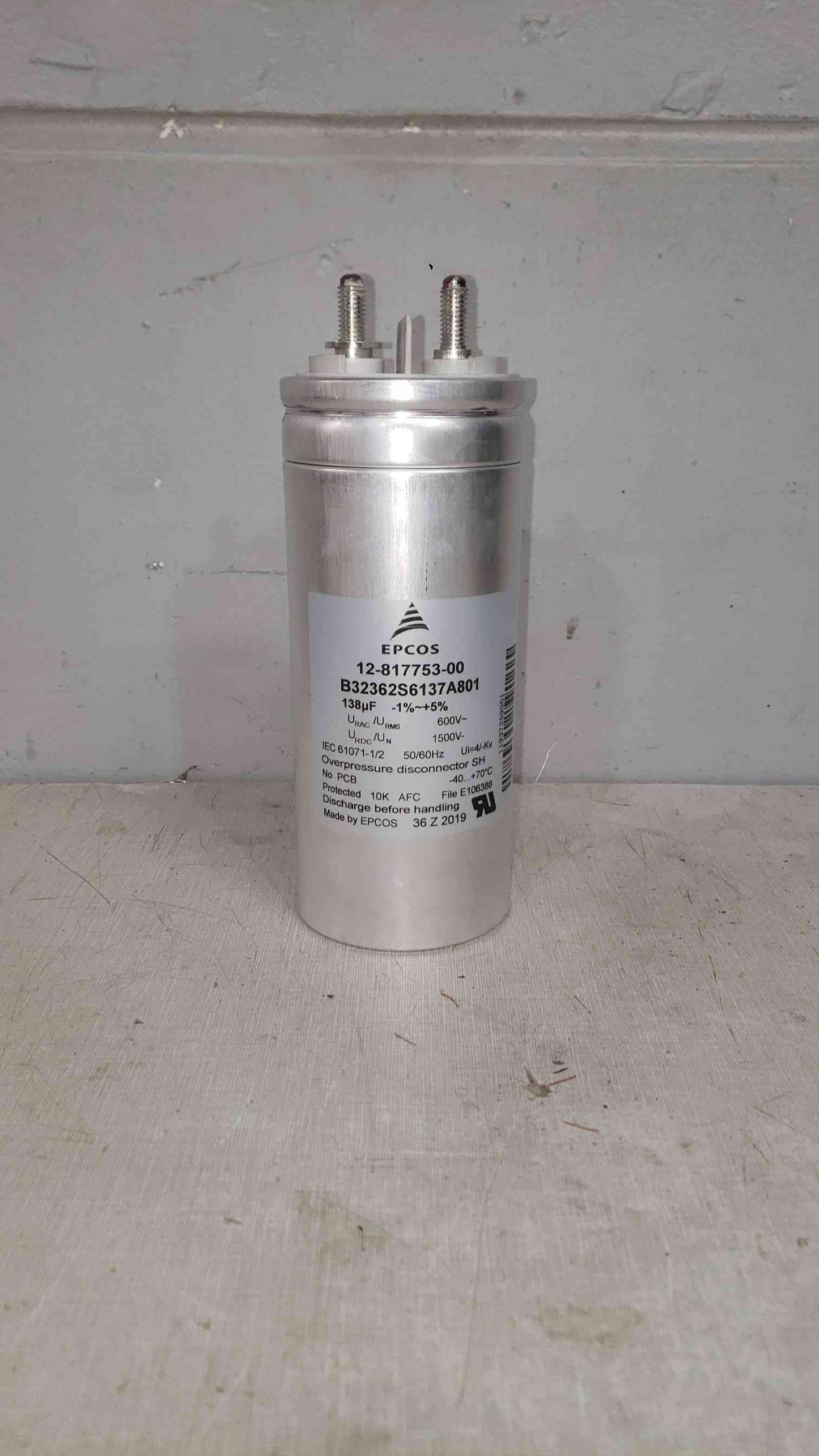 EPCOS 138uF 50/60Hz Capacitor B32362S6137A801 (SKU: 112351)