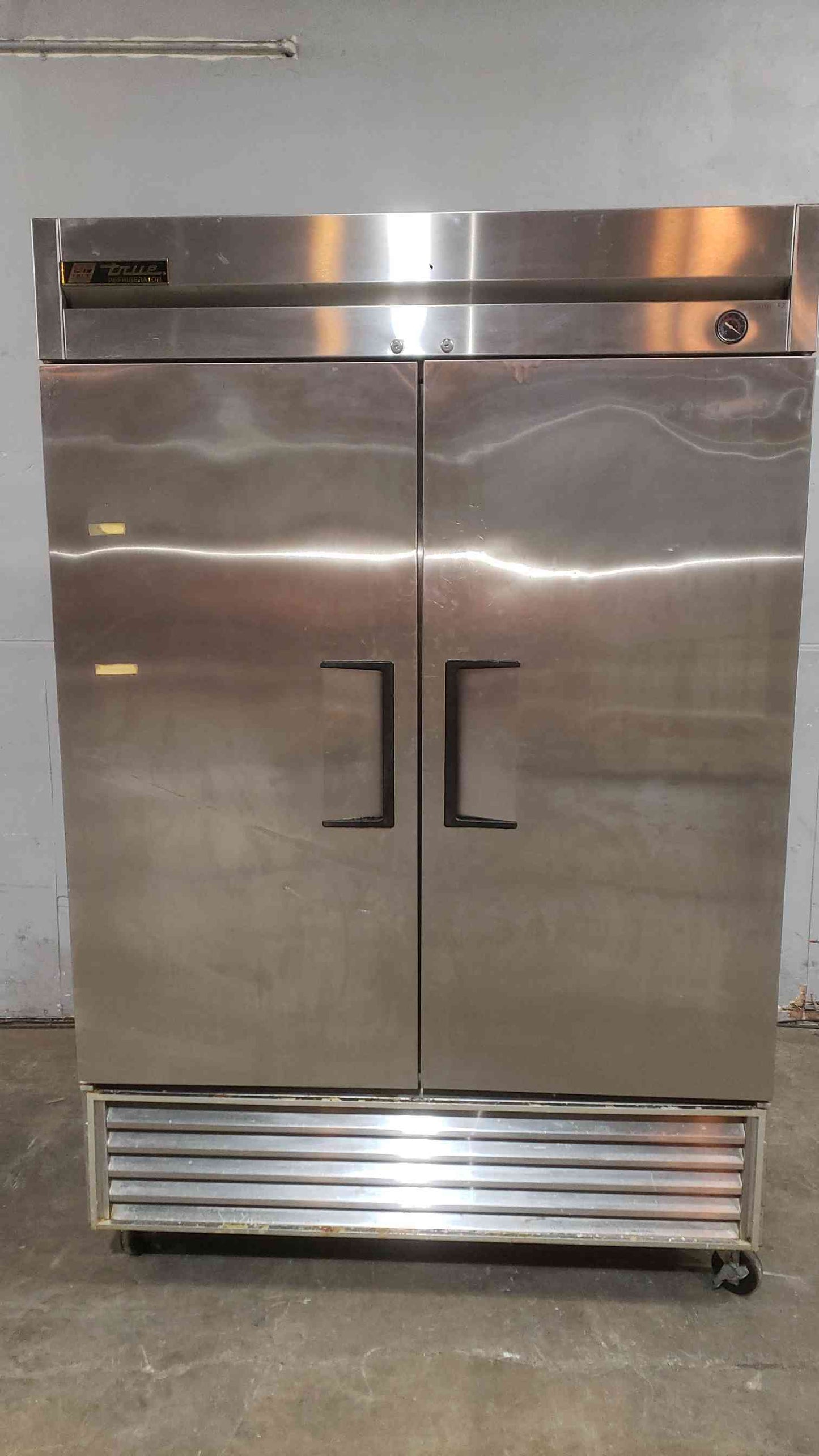 True Stainless Steel Double Door 115VAC 1PH Refrigerator T-49 (SKU: 112450)