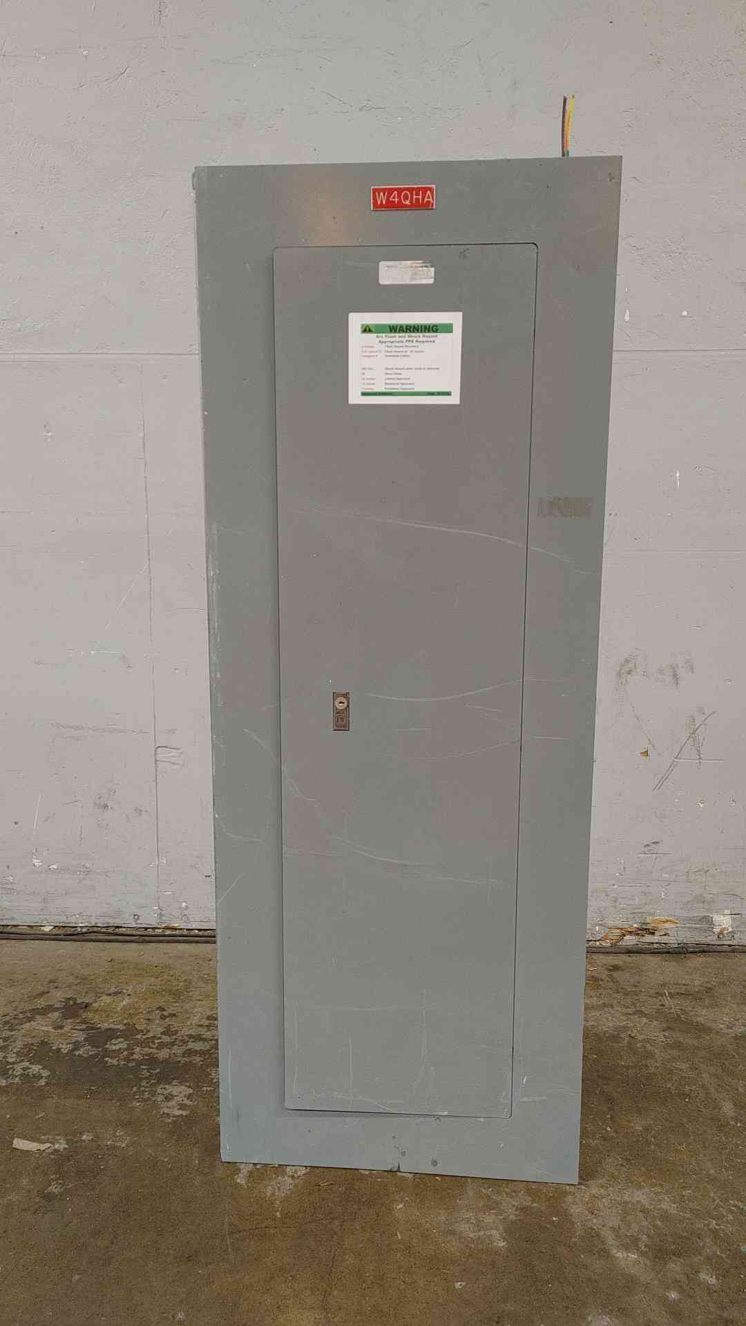 Square D NEHB-2MW 225A 480Y/277V 3PH 4W Panelboard NH53TS Trim w/ Main Breaker (SKU: 112501)