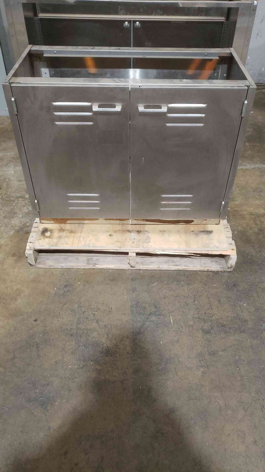 Stainless Steel 3' Metal Bench Lab Casework (SKU: 112489)