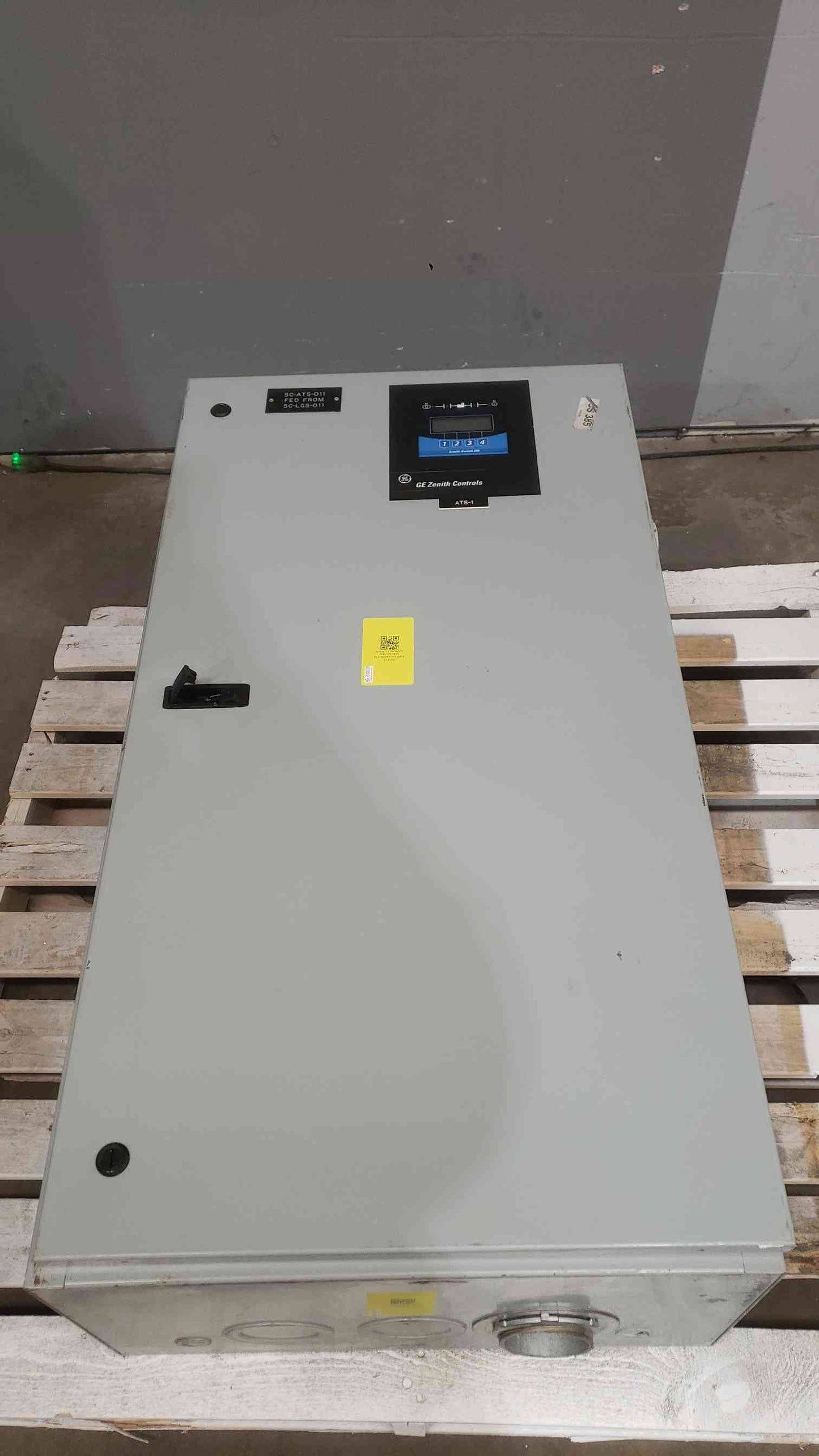 GE Zenith ZS Series 260A 480V 3PH Automatic Transfer Switch ATS ZS4SB02641-07 (SKU: 112526)