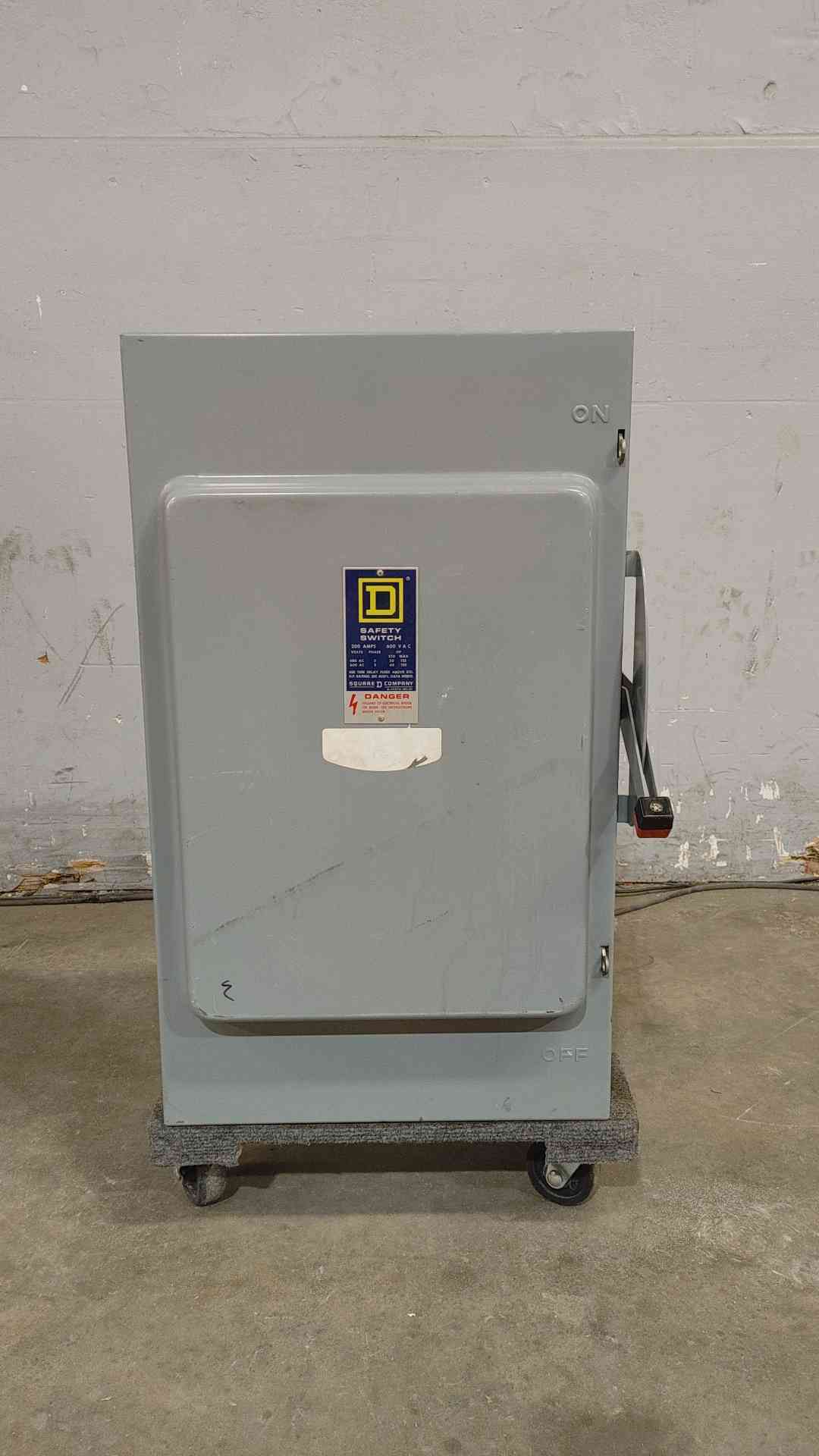 Square D 200A 600VAC 3PH Safety Switch H-364-N(SKU: 112535)
