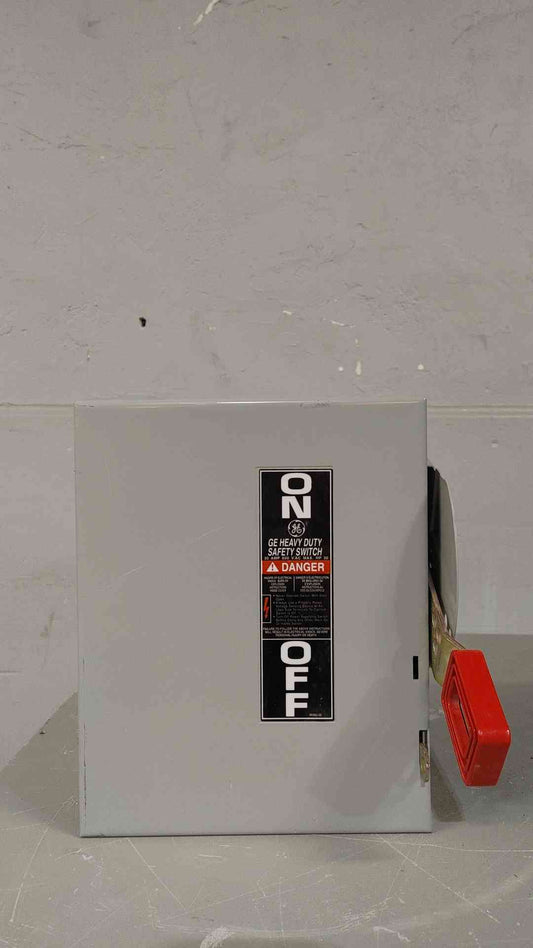 GE 30A 600V/250V 1-3PH 30HP Heavy Duty Safety Switch THN3361(SKU: 112665)