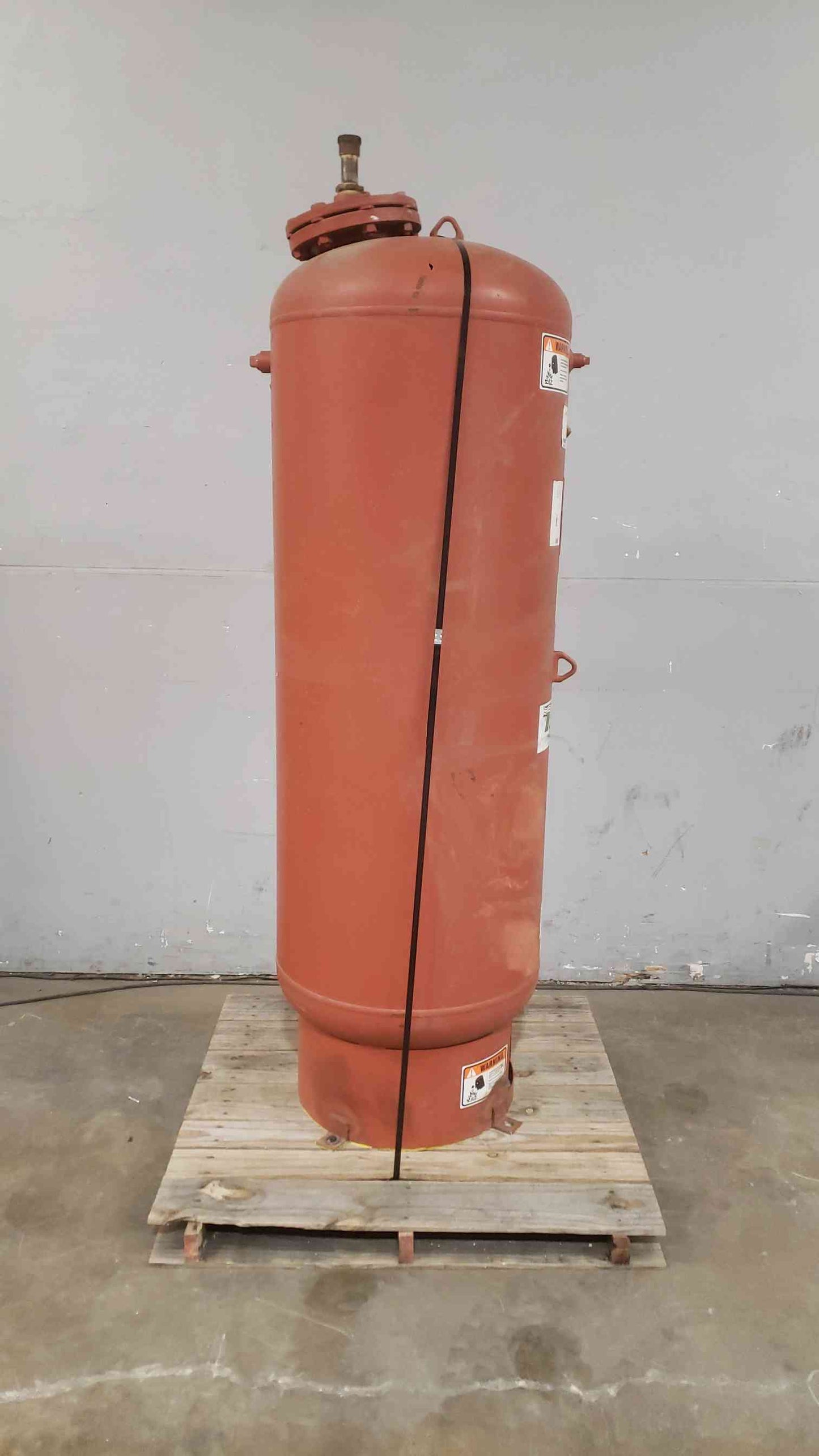 Taco 119 Gal. High-Capacity Bladder Expansion Tank CA450-3 (SKU: 112666)