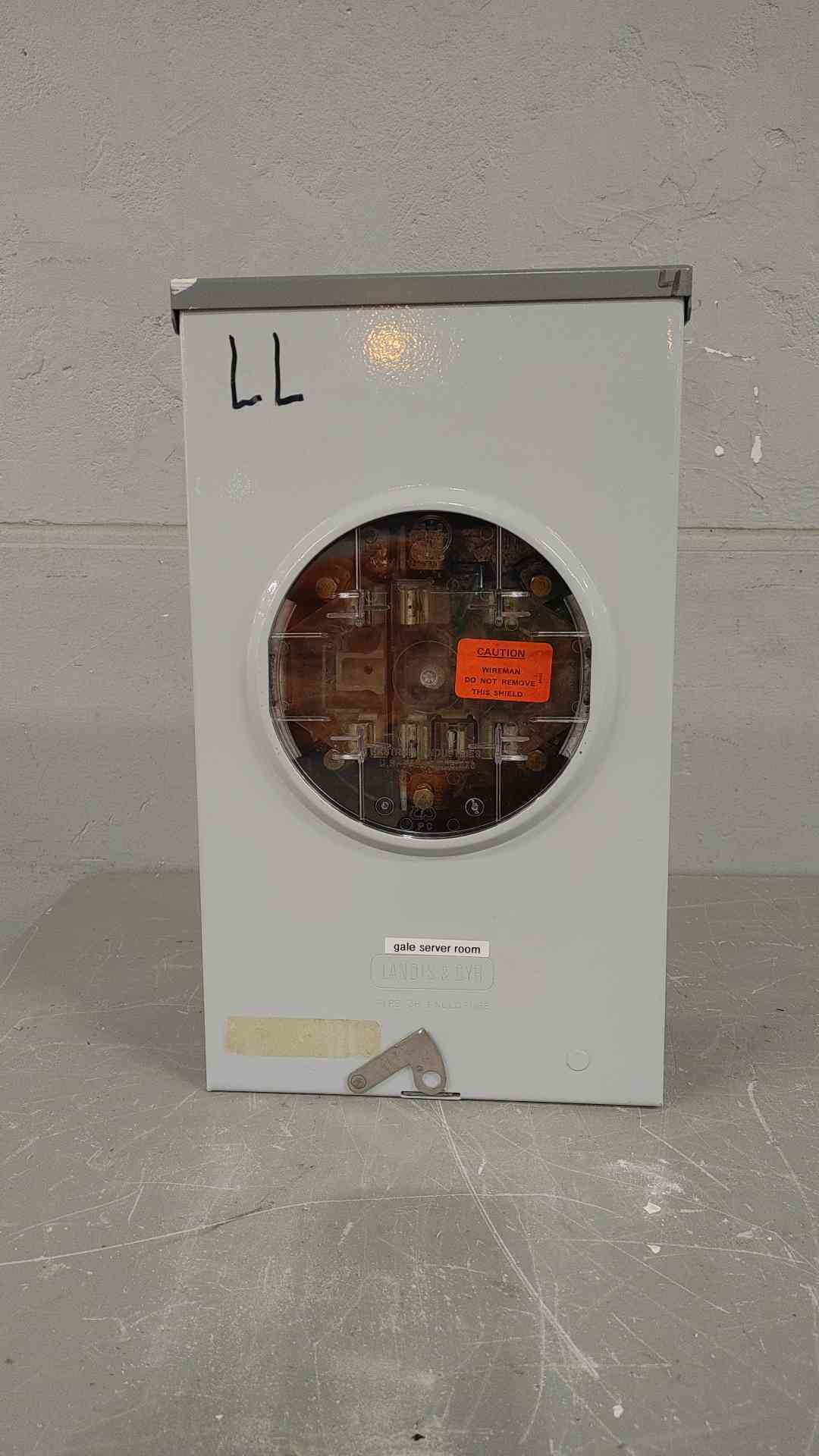 LANDIS & GYR 200A 600V Meter Socket(SKU: 112714)