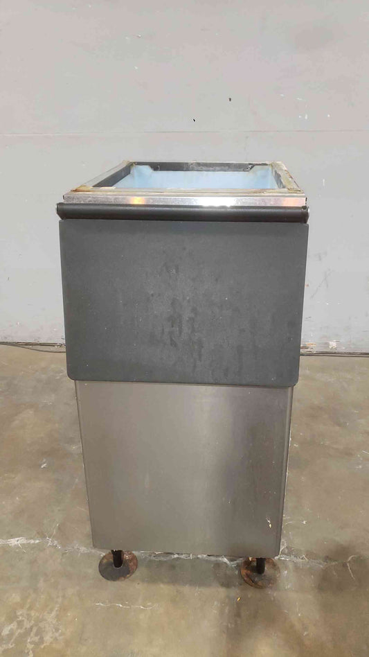 Hoshizaki B-300PF 22" Commercial Ice Storage Bin 300 lb Capacity - No Lid(SKU: 112813)