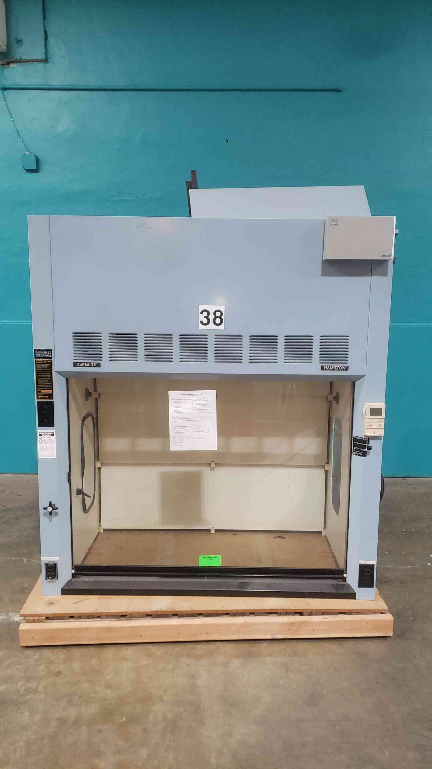 Hamilton Scientific SafeAire 5-foot Chemical Fume Hood 60" Benchtop Lab Exhaust Hood w/ Airflow Monitor (SKU: 112998)