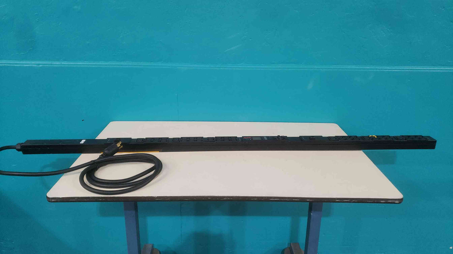 APC AP8841 Metered Rack PDU 2G 0U 30A 200V-208V (36) C13 (6) C19 Outlets L6-30P 5.0kW