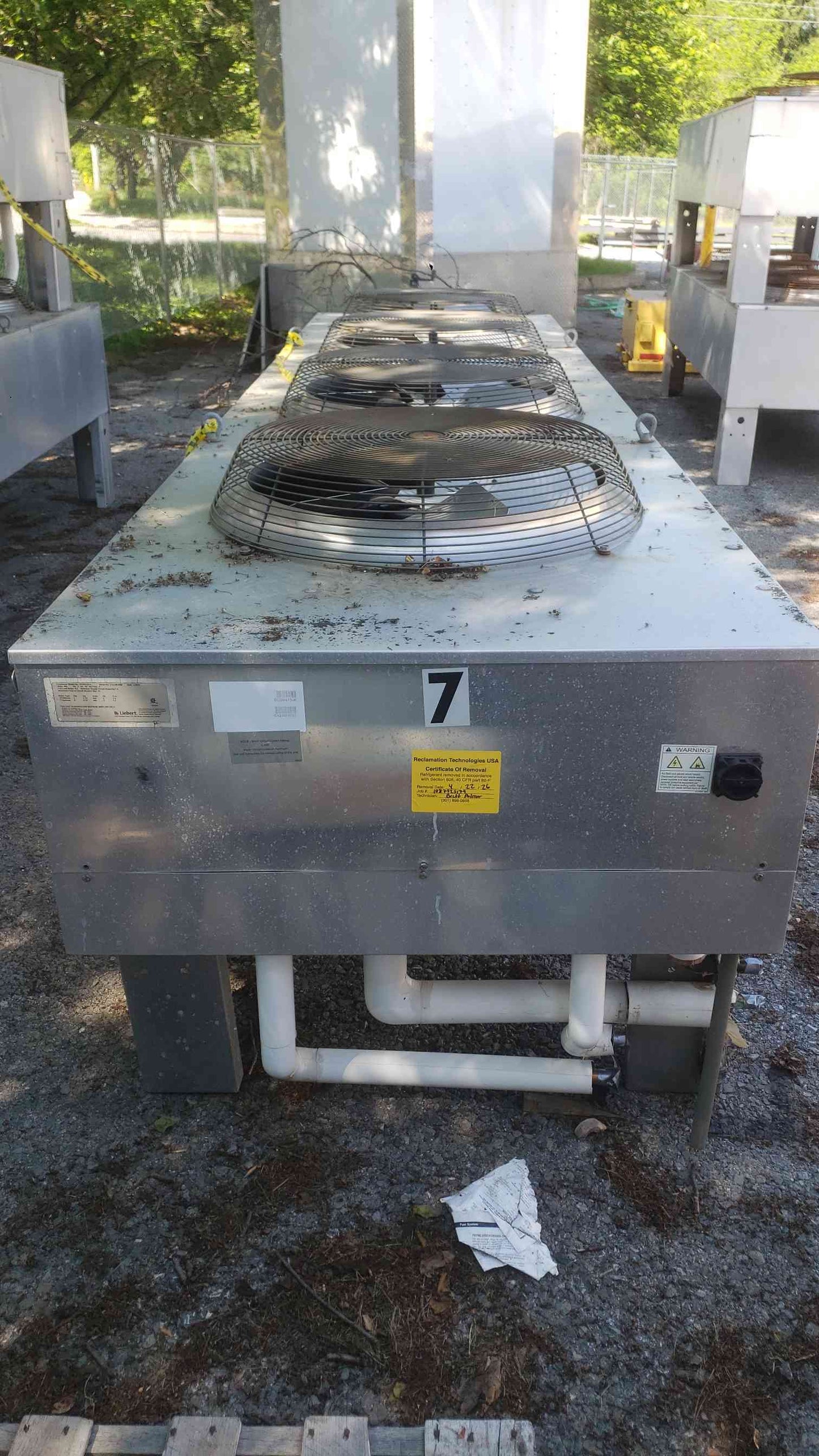 Liebert 4 Fan VFD Air Cooled Condenser TCDV415-A 460V 3PH Condenser (SKU: 113369)