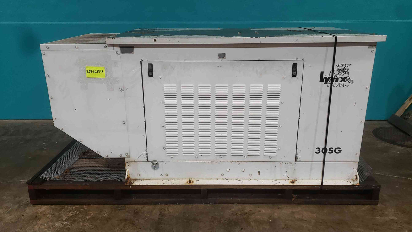 30KW Lynx 30SG 120/240V 1PH LP Nat Gas 53 Hrs. TESTED (SKU: 113492)