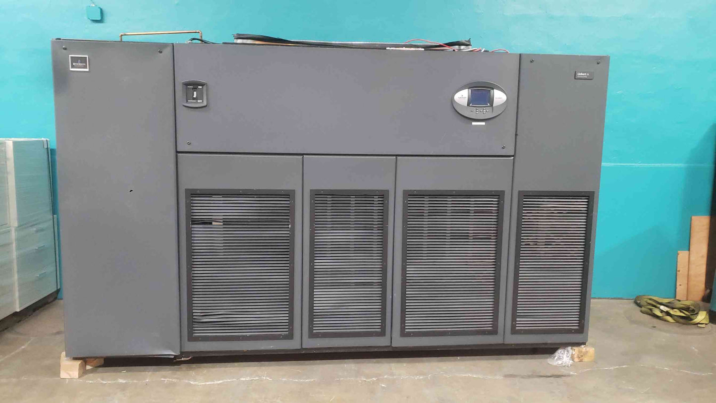 30 Ton Vertiv Liebert DS VS105K Upflow Glycol CRAC 460V 3PH (SKU: 113546)
