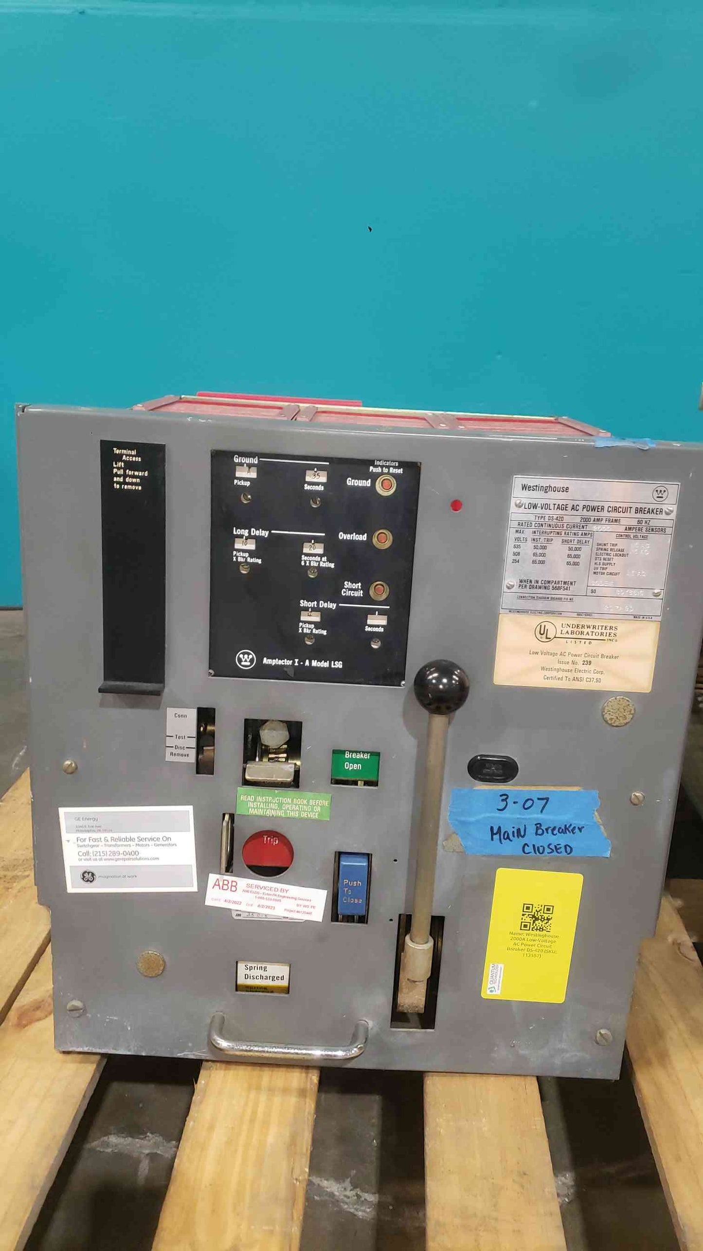 Westinghouse DS-420 Air Circuit Breaker 2000A Frame Amptector LSG 2000 Amp DO MO (SKU: 113557)