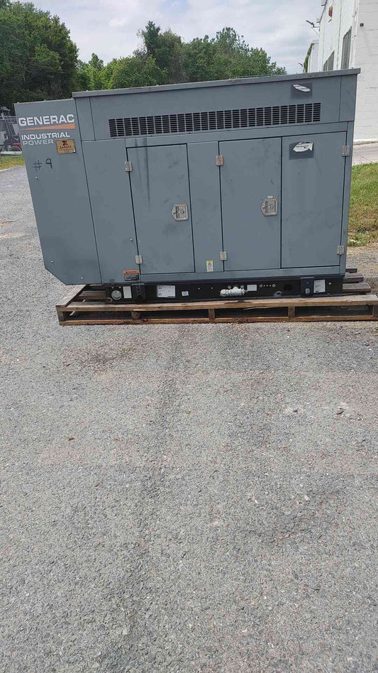 Generac G0071140 35 kW Natural Gas LP Generator 120/240V 1-Phase 56 Hours