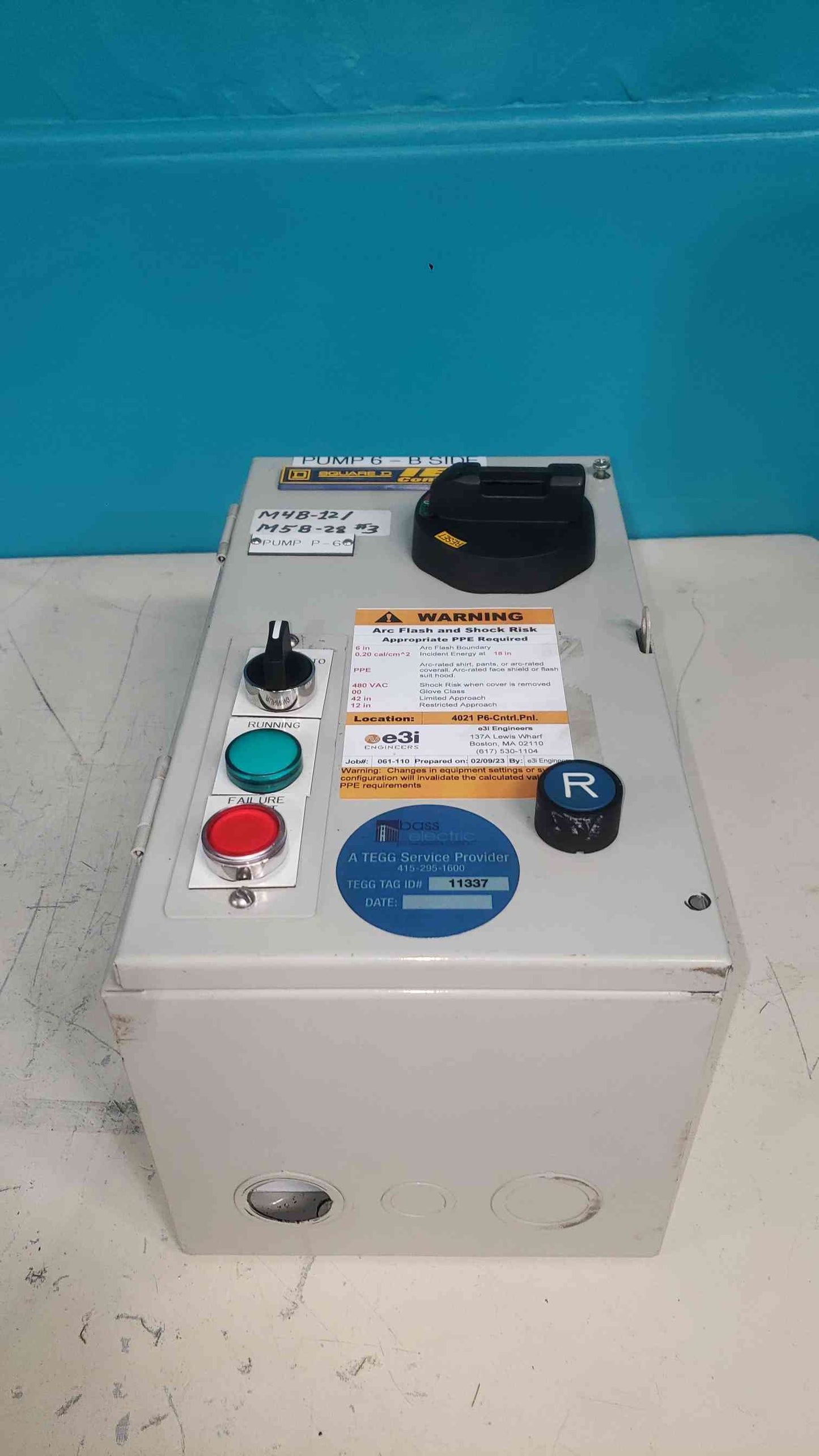 Square D LE1UD2596G6 IEC Enclosed Starter Combination Motor Controller 600V